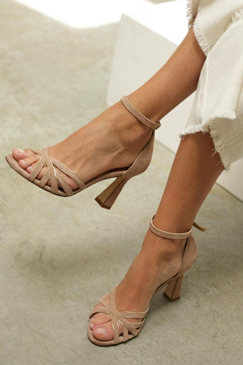 AMALIA – Sandalias con punta redonda