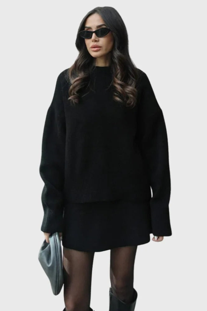 NADINE – Conjunto de Punto Suave Oversize con Jersey y Falda a Juego