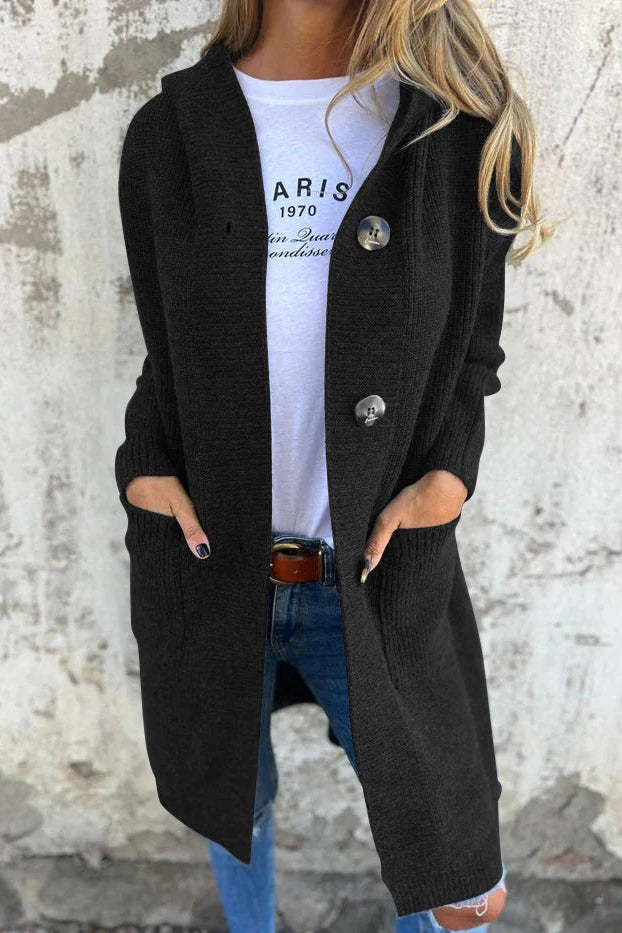 AMAYA – Cardigan Largo con Botones Oversize y Bolsillos Laterales