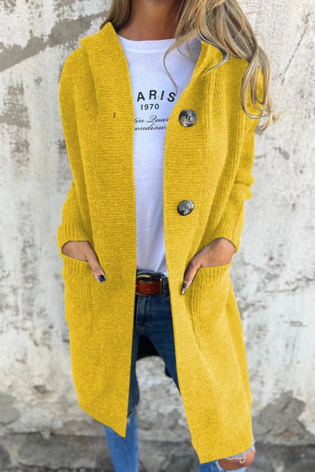AMAYA – Cardigan Largo con Botones Oversize y Bolsillos Laterales