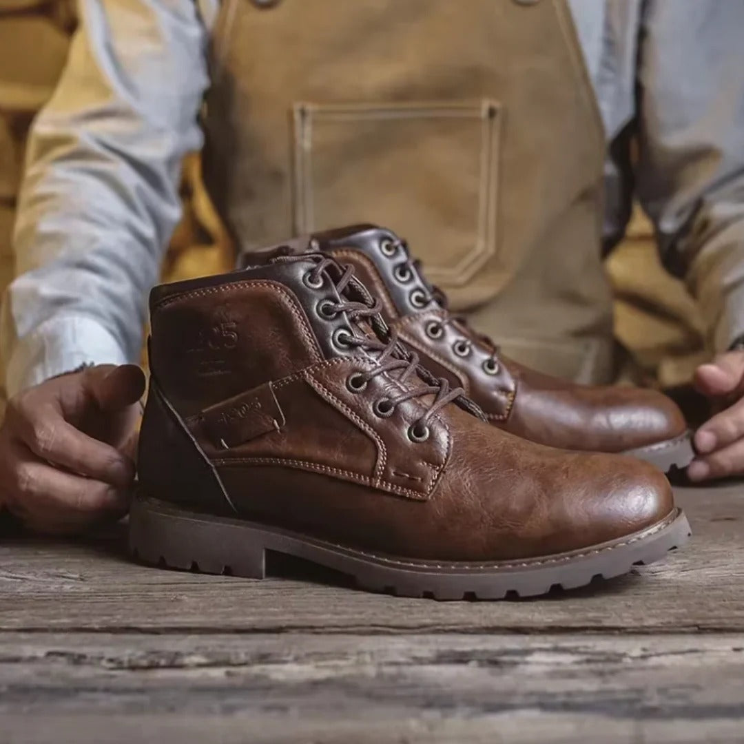 ADRIÁN – Botas de Cuero Vintage