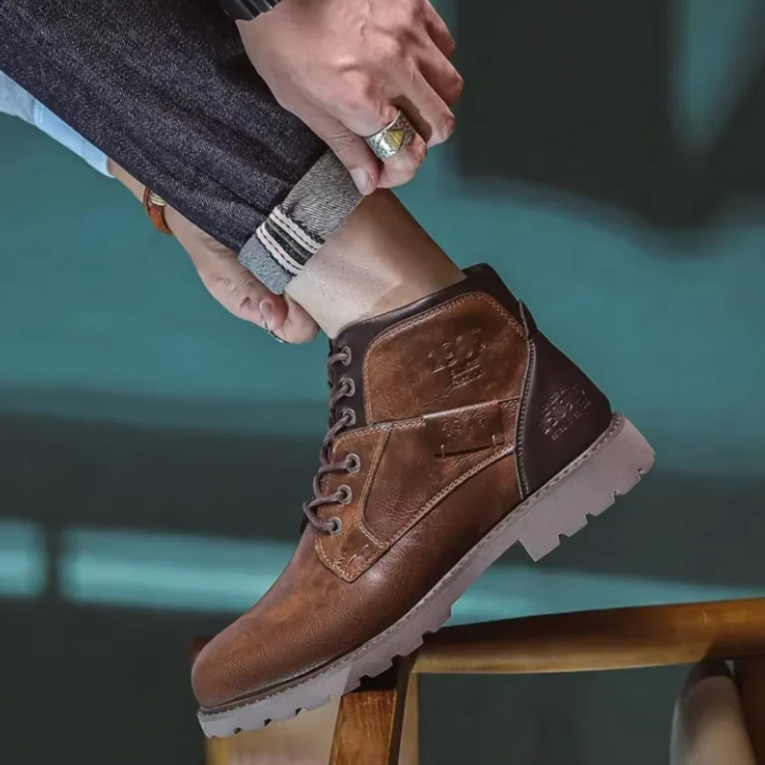 ADRIÁN – Botas de Cuero Vintage