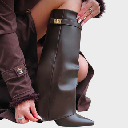 LUNA –  Botas de Caña Alta de Cuero