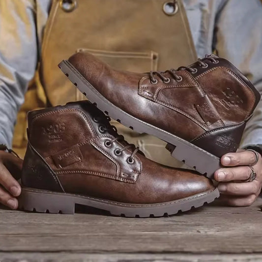 ADRIÁN – Botas de Cuero Vintage