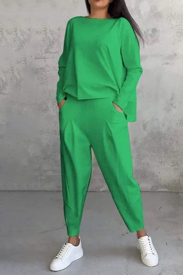 SOPHIE – Conjunto de Dos Piezas con Cuello Redondo y Manga Larga