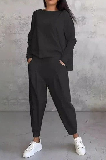 SOPHIE – Conjunto de Dos Piezas con Cuello Redondo y Manga Larga